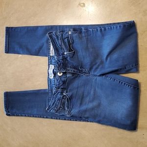 Women Bullhead Jeans low rise skinniest size 3
